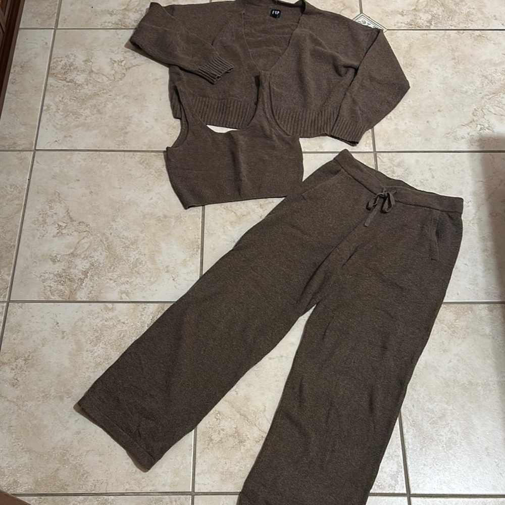 GAP Brown Knit Cardigan and Tank Set